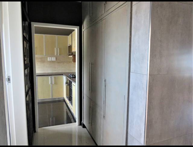 2 BEDROOM APARTMENT TO LET IN STRAND NORTH